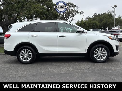 2018 Kia Sorento LX