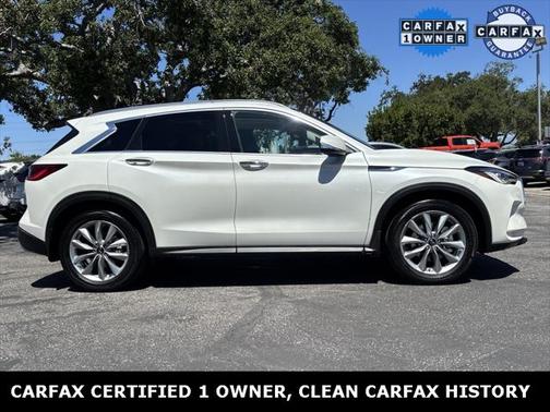 2022 INFINITI QX50 LUXE
