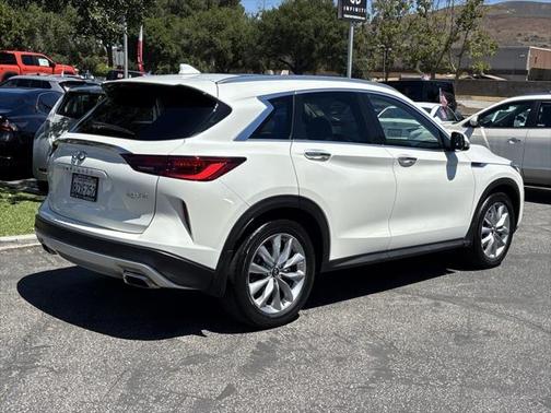 2022 INFINITI QX50 LUXE