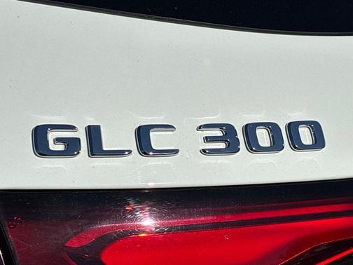 2023 Mercedes-Benz GLC 300 Base