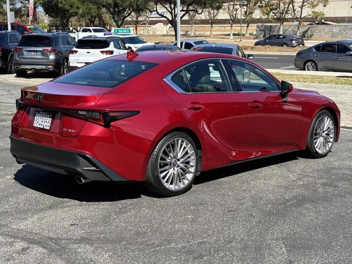 2022 Lexus IS 300 Base