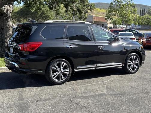 2020 Nissan Pathfinder Platinum 4WD