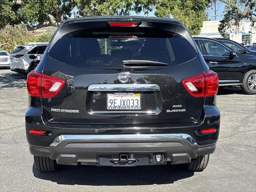 2020 Nissan Pathfinder Platinum 4WD