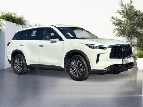 2025 INFINITI QX60 Pure