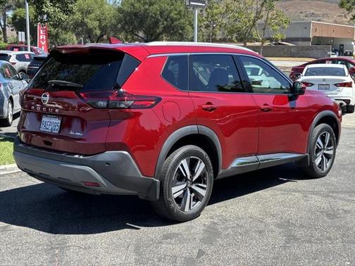 2021 Nissan Rogue SL