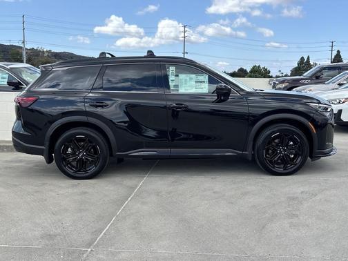 2026 INFINITI QX60 Base