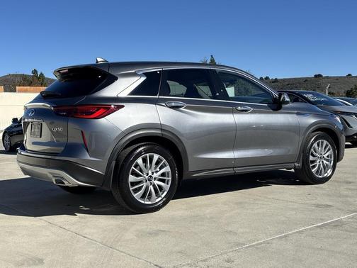 2025 INFINITI QX50 Pure AWD