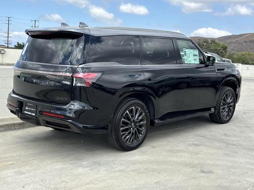 2026 INFINITI QX80 AUTOGRAPH AWD