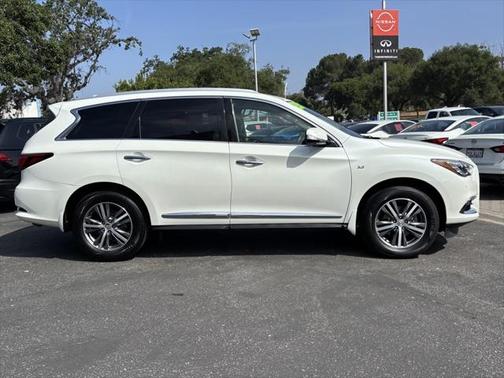 2020 INFINITI QX60 Luxe