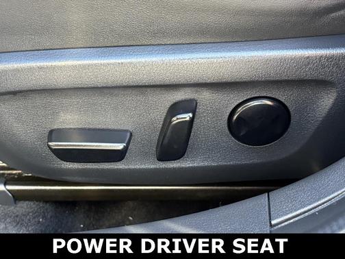 2022 Mazda Mazda3 FWD w/Preferred Package