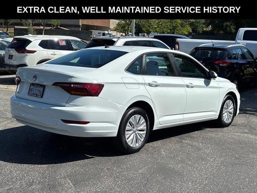 Pure White 2019 Volkswagen Jetta 1.4T S