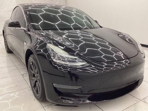 2019 Tesla Model 3 Mid Range