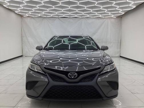 2019 Toyota Camry XLE