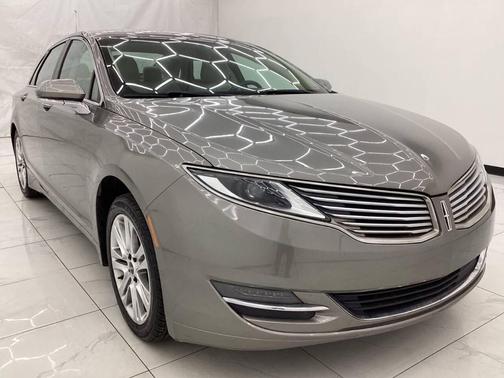 2016 Lincoln MKZ Hybrid Base