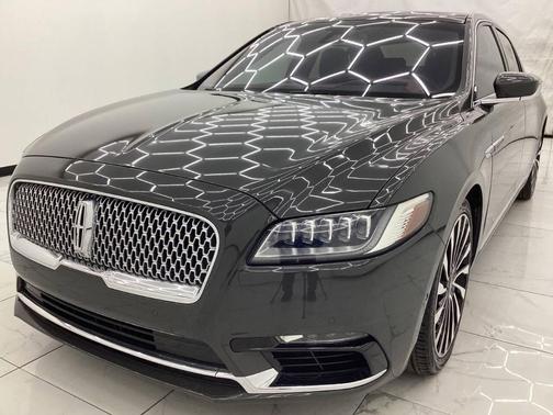 2017 Lincoln Continental Black Label