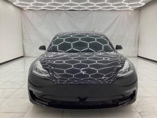 BLACK 2018 Tesla Model 3 Mid Range