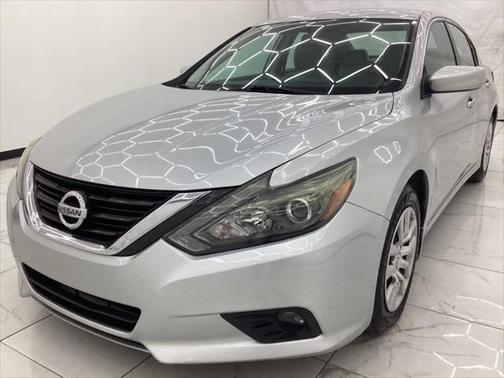 2017 Nissan Altima 2.5 SR
