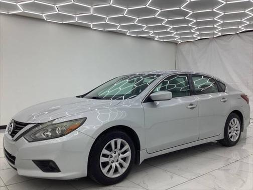2017 Nissan Altima 2.5 SR