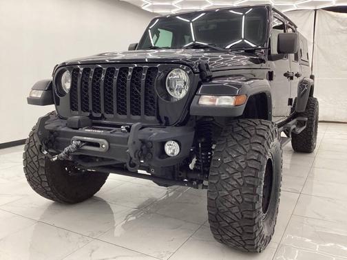 2021 Jeep Gladiator Sport S