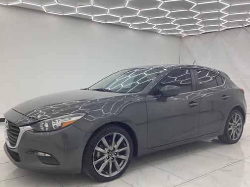 2018 Mazda Mazda3 Touring