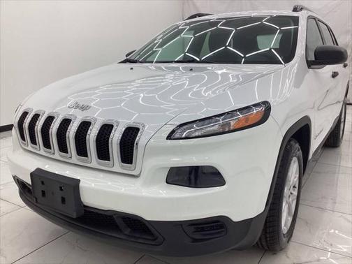 2015 Jeep Cherokee Sport