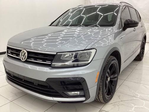 2019 Volkswagen Tiguan 2.0T SEL R-Line