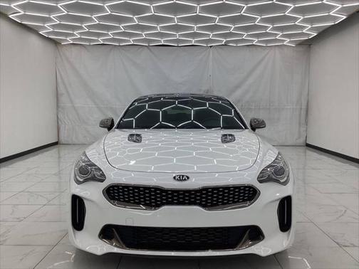 2021 Kia Stinger GT-Line