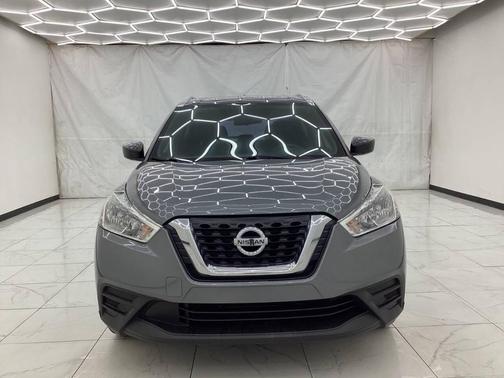 2018 Nissan Kicks S