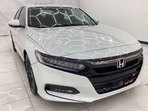 2018 Honda Accord Touring 2.0T