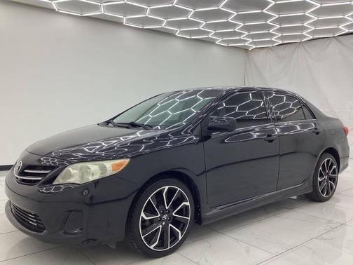 2013 Toyota Corolla LE