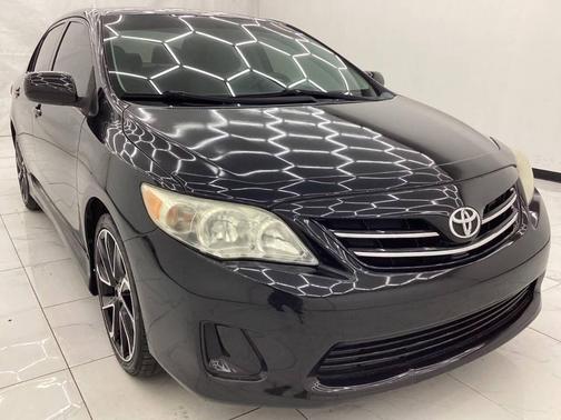 2013 Toyota Corolla LE