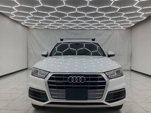 2020 Audi Q5 45 Premium