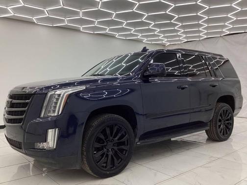 2020 Cadillac Escalade Luxury