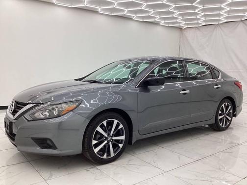 2016 Nissan Altima 2.5 SR