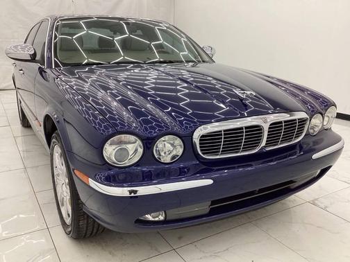 2004 Jaguar XJ Vanden Plas