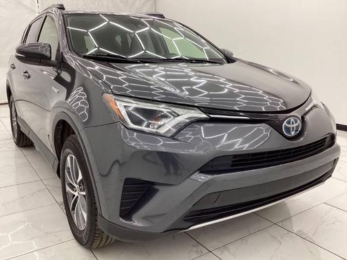 2018 Toyota RAV4 Hybrid LE