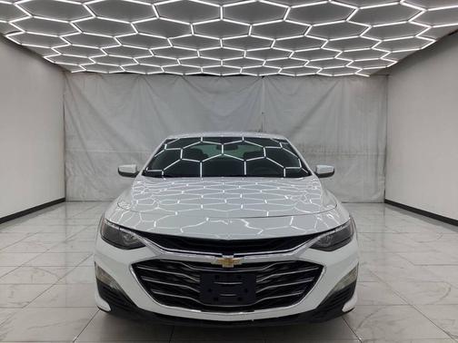2020 Chevrolet Malibu FWD LT