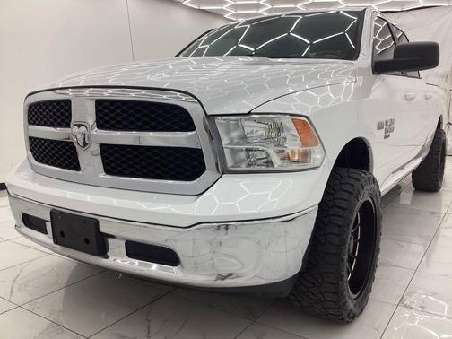 2020 RAM 1500 Classic SLT