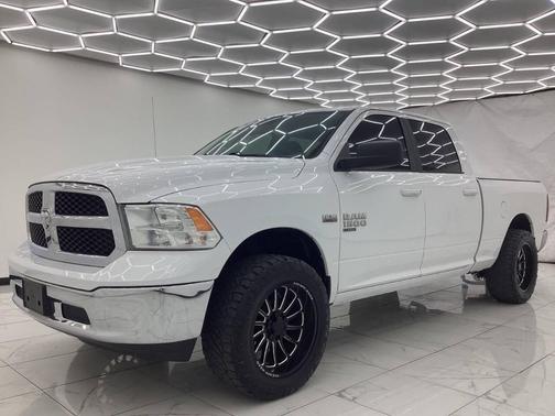2020 RAM 1500 Classic SLT