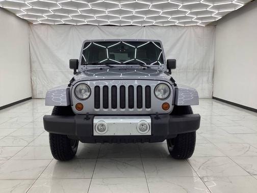 2013 Jeep Wrangler Sahara