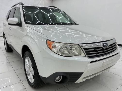 Satin White Pearl 2010 Subaru Forester 2.5 X Limited
