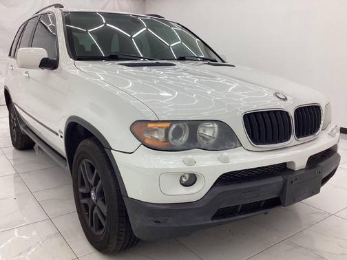 2004 BMW X5 3.0i