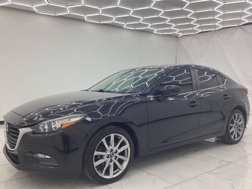 2018 Mazda Mazda3 Touring