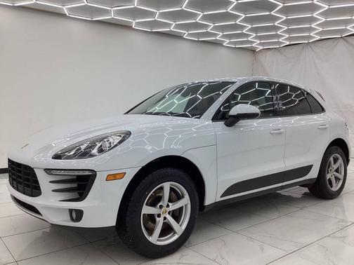 2018 Porsche Macan Base AWD 4dr SUV