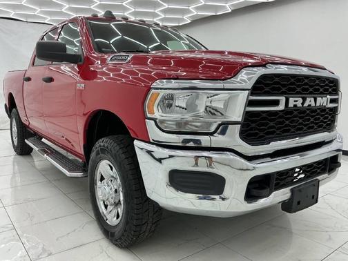 Flame Red Clearcoat 2019 RAM 2500 Tradesman Crew Cab 4x4 6'4' Box