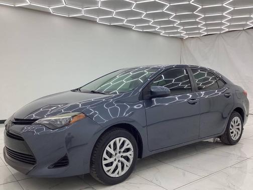 2018 Toyota Corolla SE