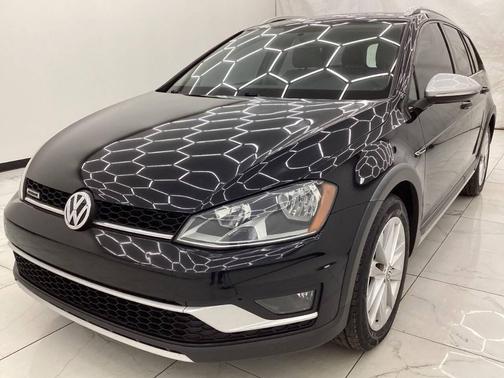 2017 Volkswagen Golf Alltrack TSI S
