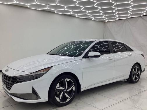 2022 Hyundai ELANTRA HEV Limited