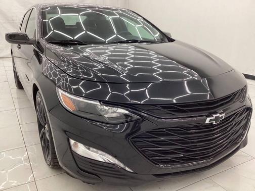 2021 Chevrolet Malibu FWD LT