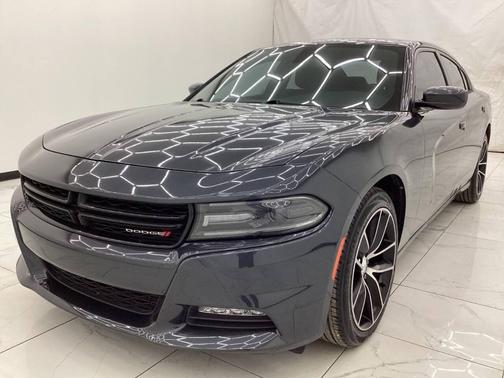 2018 Dodge Charger SXT Plus